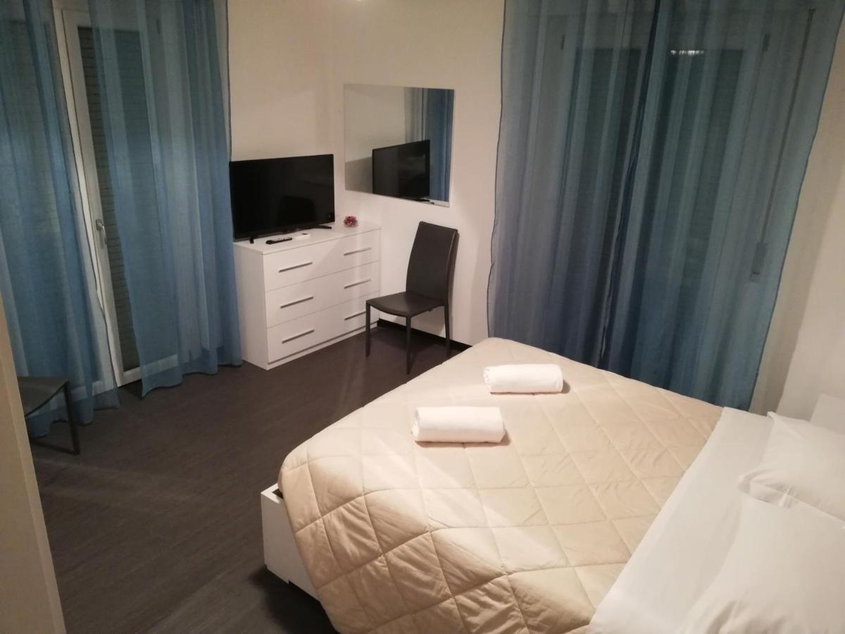 Albergo Roma ลันชาโน ภายนอก รูปภาพ