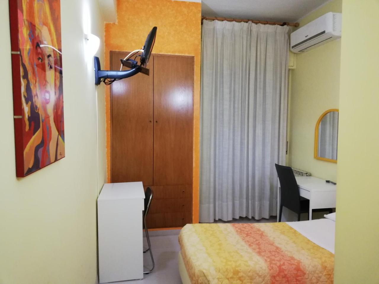 Albergo Roma ลันชาโน ภายนอก รูปภาพ