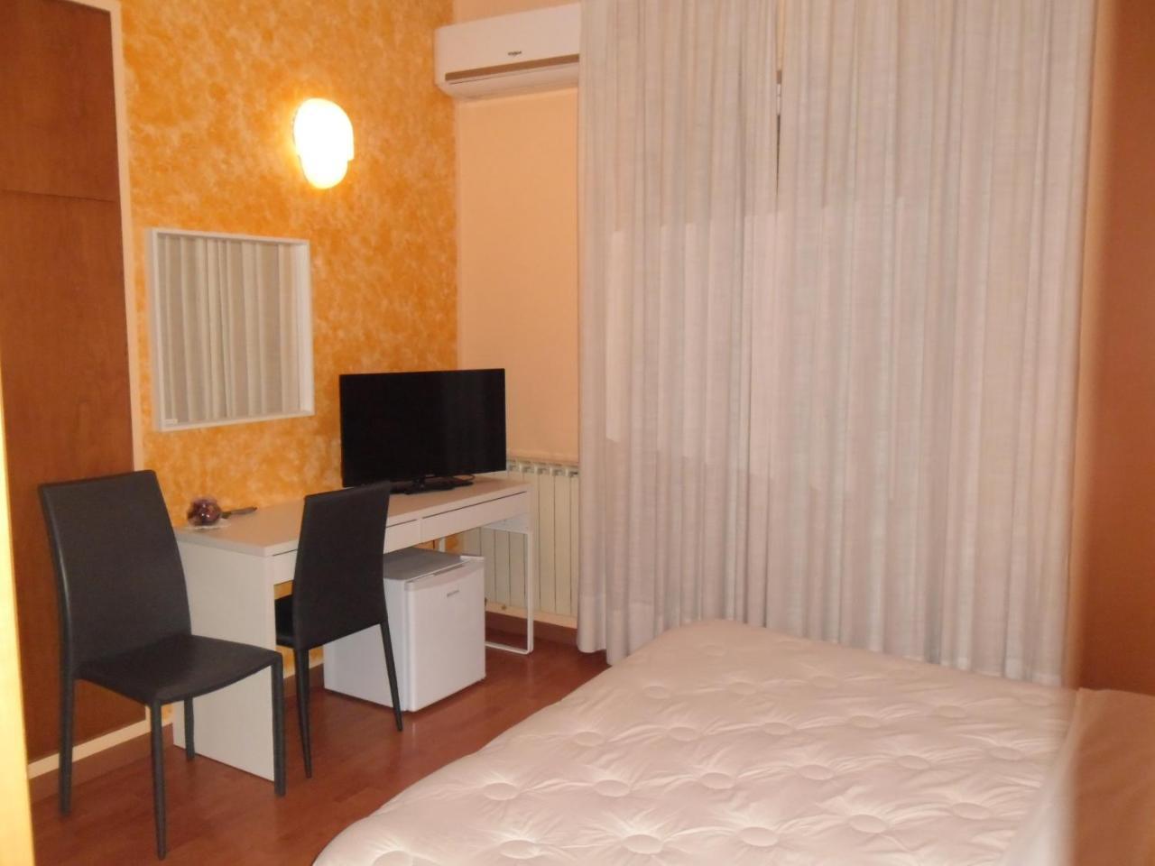 Albergo Roma ลันชาโน ภายนอก รูปภาพ